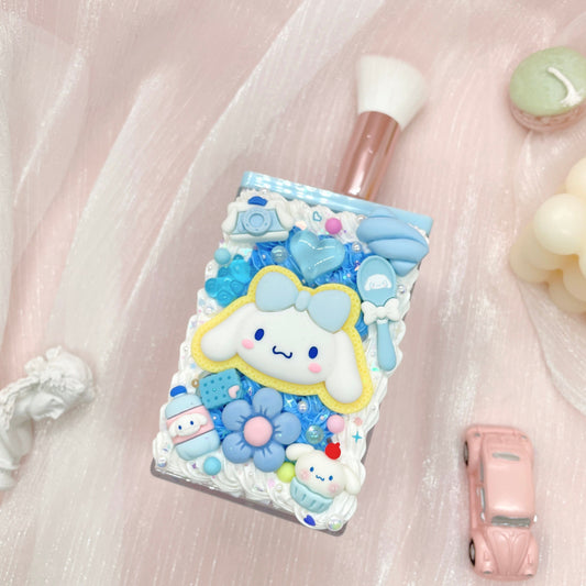 Handmade kawaii Cinnamoroll holder, Pen holder, tool holder, makeup brush holder