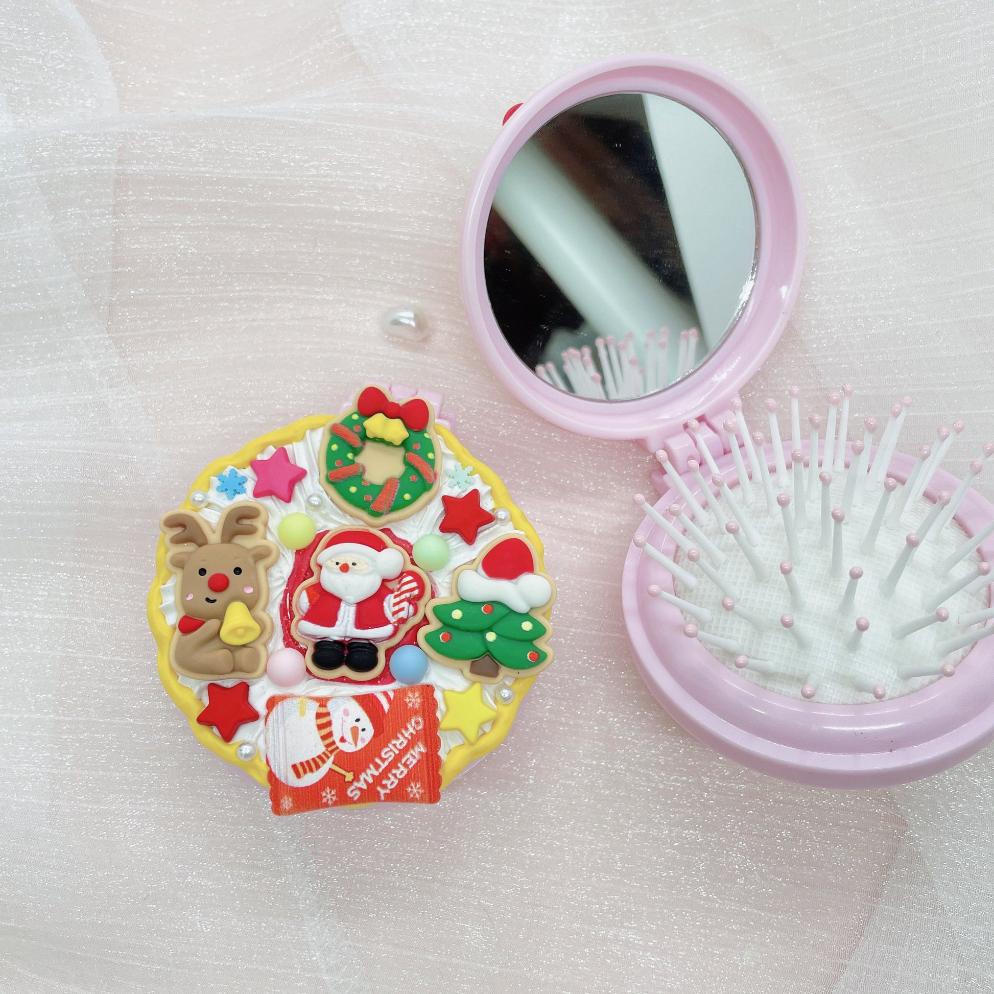 Christmas hair brush with mirror, Kawaii compact hairbrush, Pocket Mirror, Handmade Decoden Hair Brushes, Random 1, each one is unique