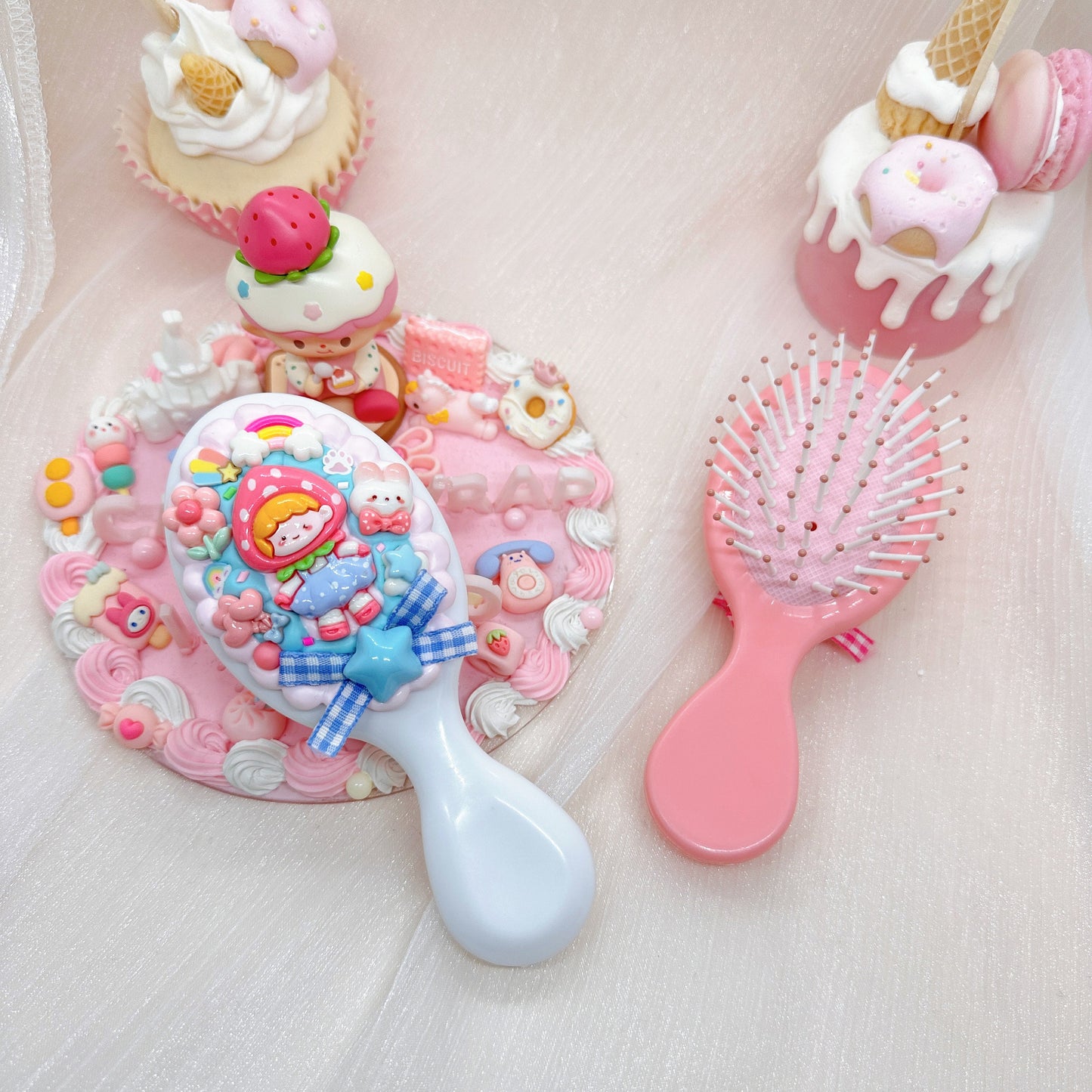 Handmade hairbrush, Kawaii Decoden Hairbrush, Cute Cartoon Hairbrush